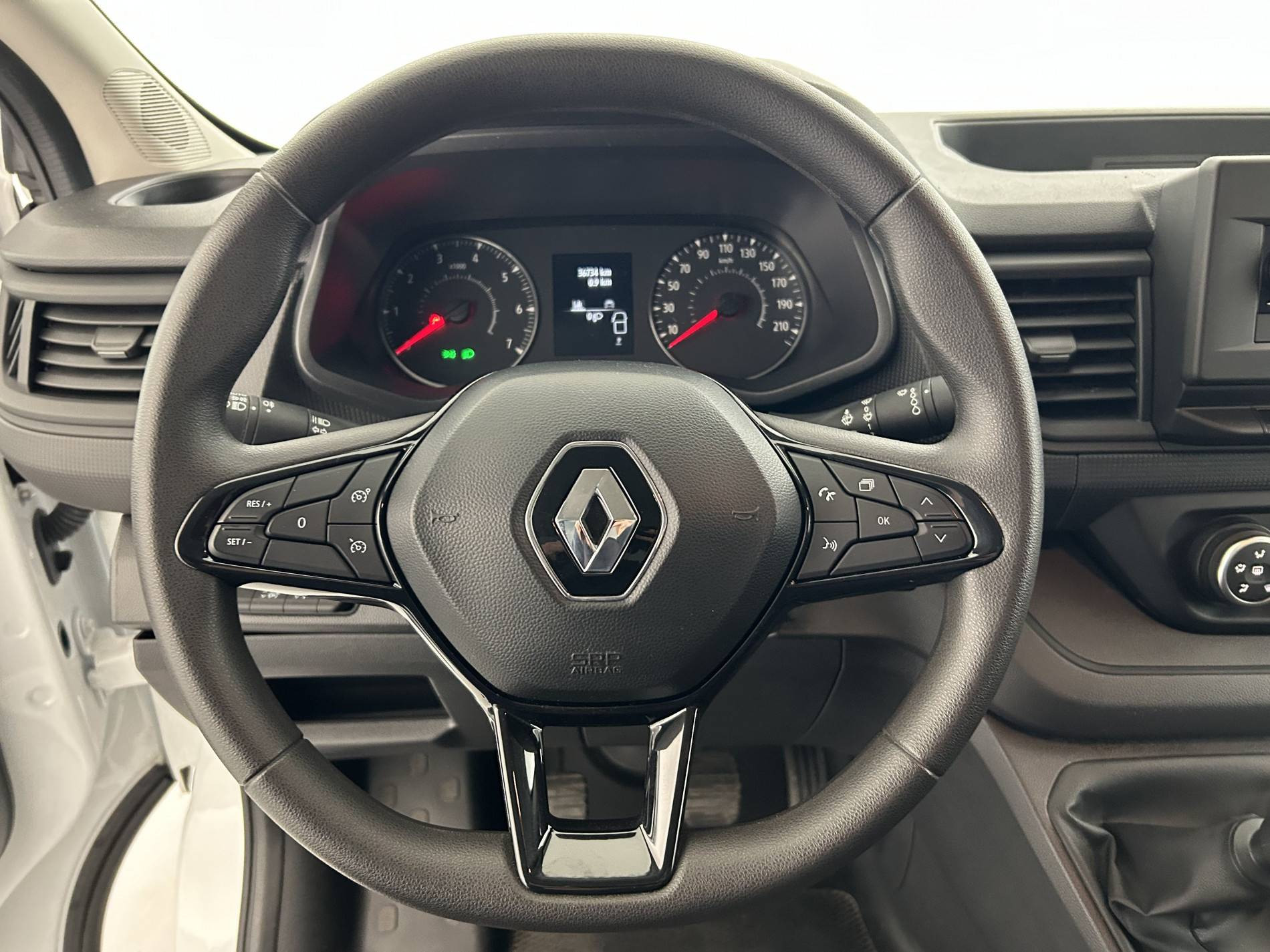 Vente en ligne Renault Trafic 3 Fourgon TRAFIC FG BLUE DCI 130 L1H1 3T GSR2 au prix de 24 990 €