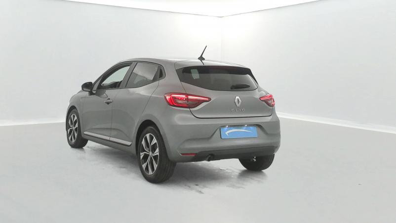 Vente en ligne Renault Clio 5 Clio TCe 90 au prix de 15 590 €