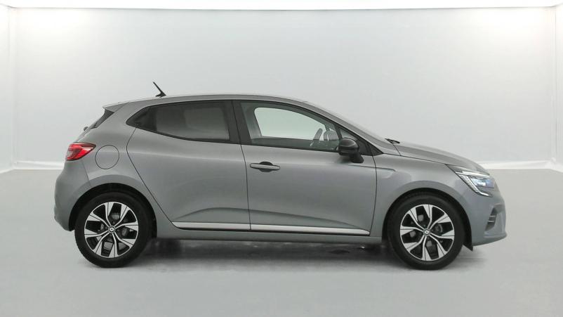 Vente en ligne Renault Clio 5 Clio TCe 90 au prix de 15 590 €