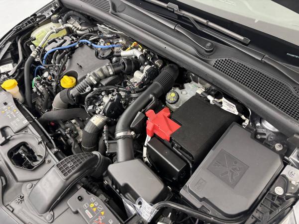 Vente en ligne Renault Clio 5 Clio Blue dCi 100 au prix de 18 990 €