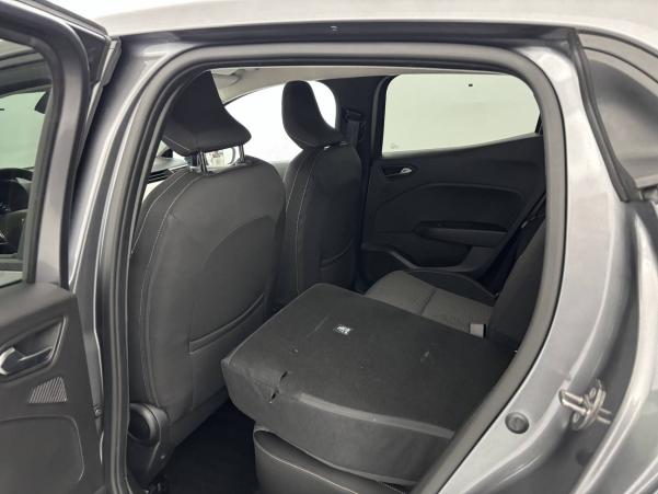 Vente en ligne Renault Clio 5 Clio TCe 90 au prix de 15 590 €