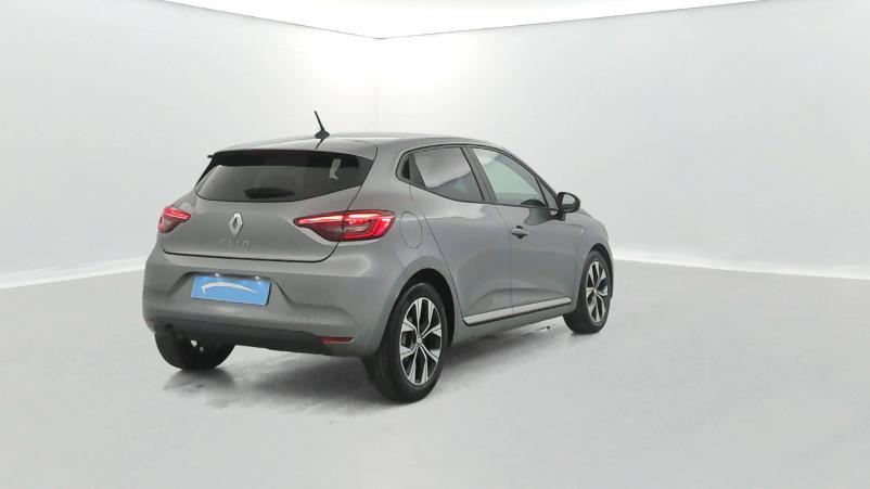 Vente en ligne Renault Clio 5 Clio TCe 90 au prix de 15 590 €
