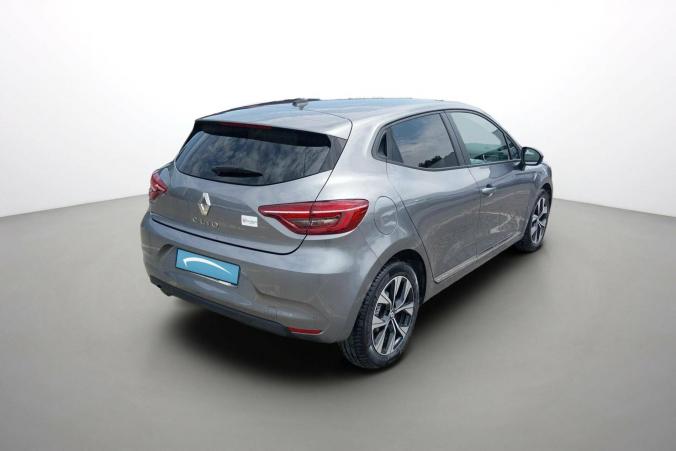 Vente en ligne Renault Clio 5 Clio TCe 90 au prix de 15 590 €