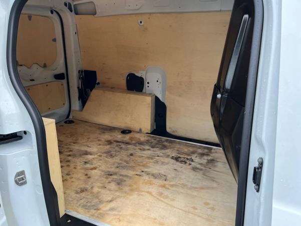 Vente en ligne Renault Express Van  BLUE DCI 95 - 22 au prix de 18 790 €