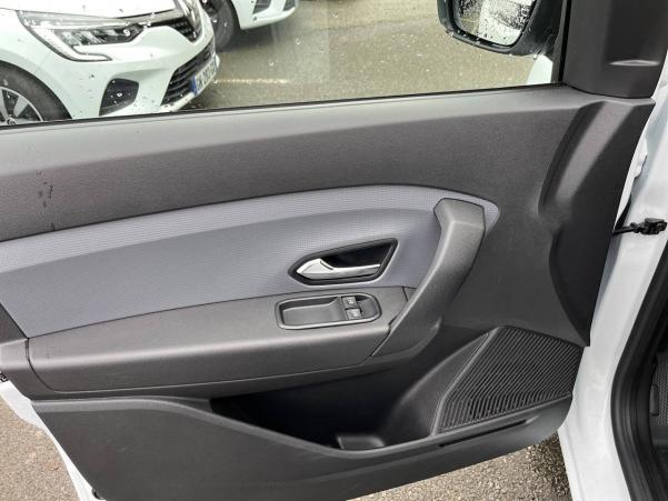 Vente en ligne Renault Express Van  BLUE DCI 95 - 22 au prix de 18 790 €