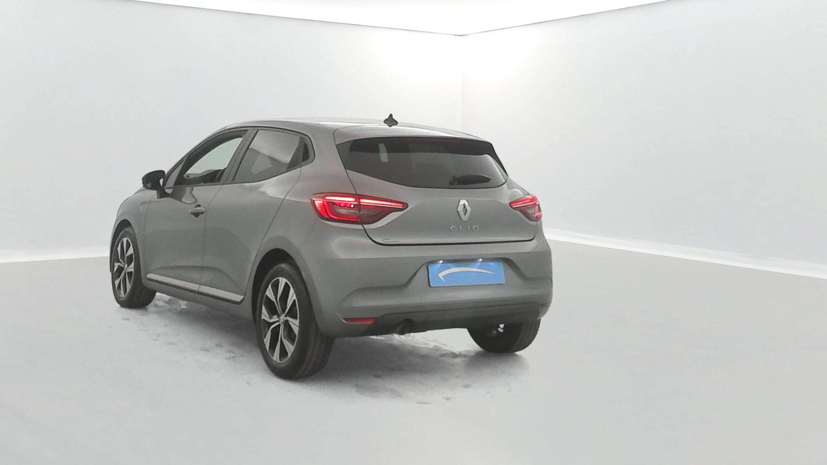Vente en ligne Renault Clio 5 Clio TCe 90 au prix de 15 290 €