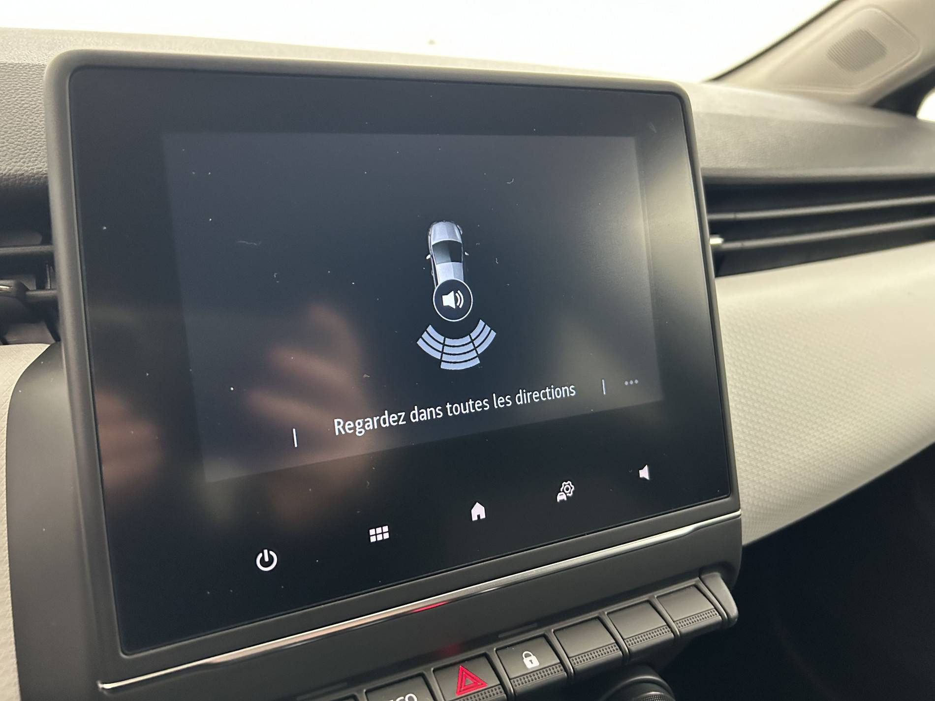 Vente en ligne Renault Clio 5 Clio TCe 90 au prix de 15 290 €