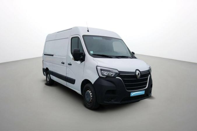 Vente en ligne Renault Master Fourgon MASTER FGN TRAC F3500 L2H2 BLUE DCI 135 au prix de 26 990 €