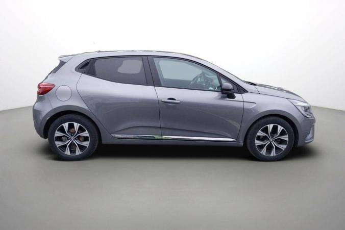 Vente en ligne Renault Clio 5 Clio TCe 90 au prix de 15 990 €