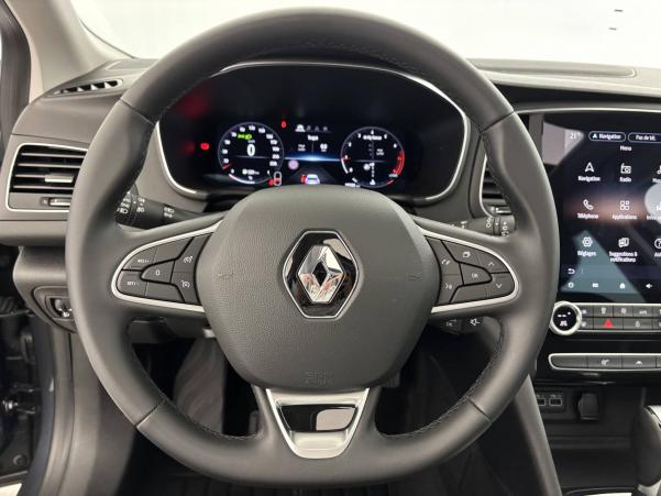 Vente en ligne Renault Megane 4 Estate  TCe 140 EDC au prix de 23 990 €