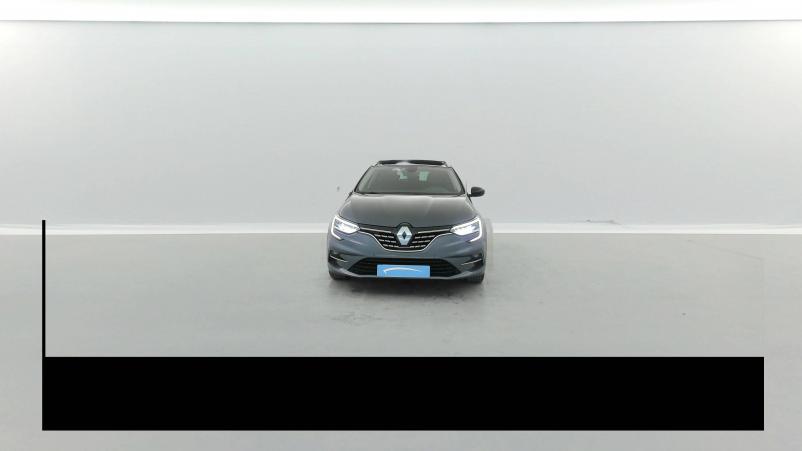 Vente en ligne Renault Megane 4 Estate  TCe 140 EDC au prix de 23 990 €