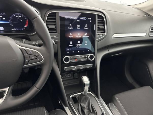 Vente en ligne Renault Megane 4 Estate  TCe 140 EDC au prix de 23 990 €