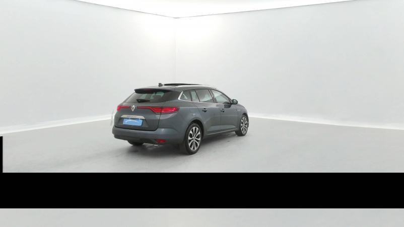 Vente en ligne Renault Megane 4 Estate  TCe 140 EDC au prix de 23 990 €