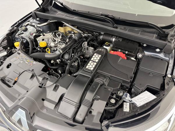 Vente en ligne Renault Megane 4 Estate  TCe 140 EDC au prix de 23 990 €