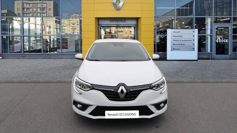 Vente en ligne Renault Megane 4 Mégane IV Berline Blue dCi 95 au prix de 14 190 €