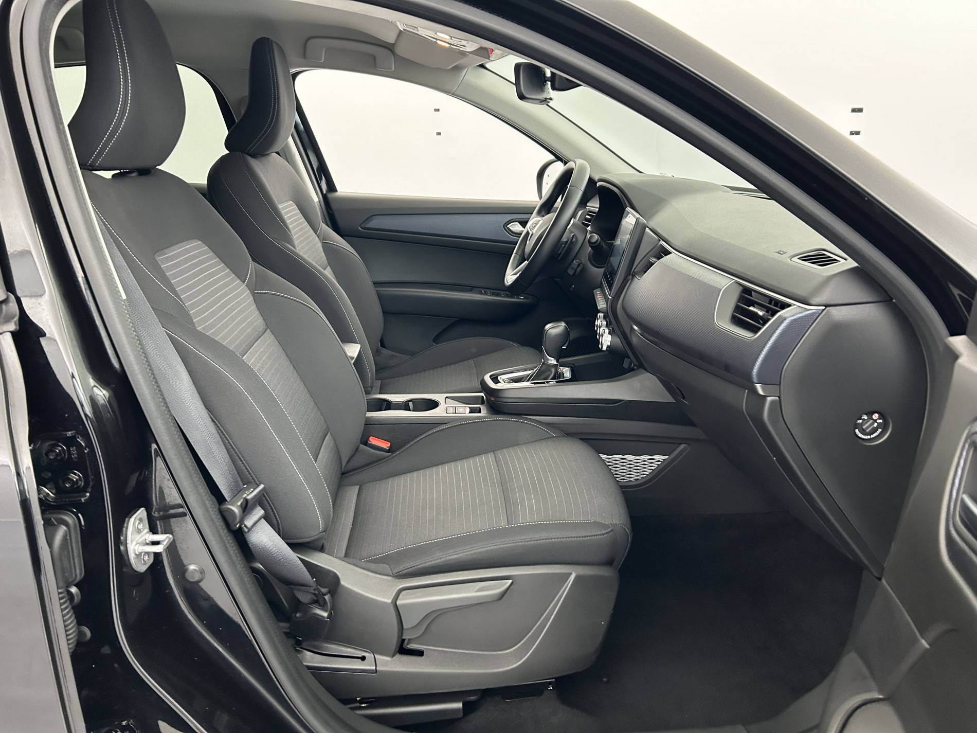 Vente en ligne Renault Arkana  mild hybrid 140 EDC FAP - 22 au prix de 18 990 €