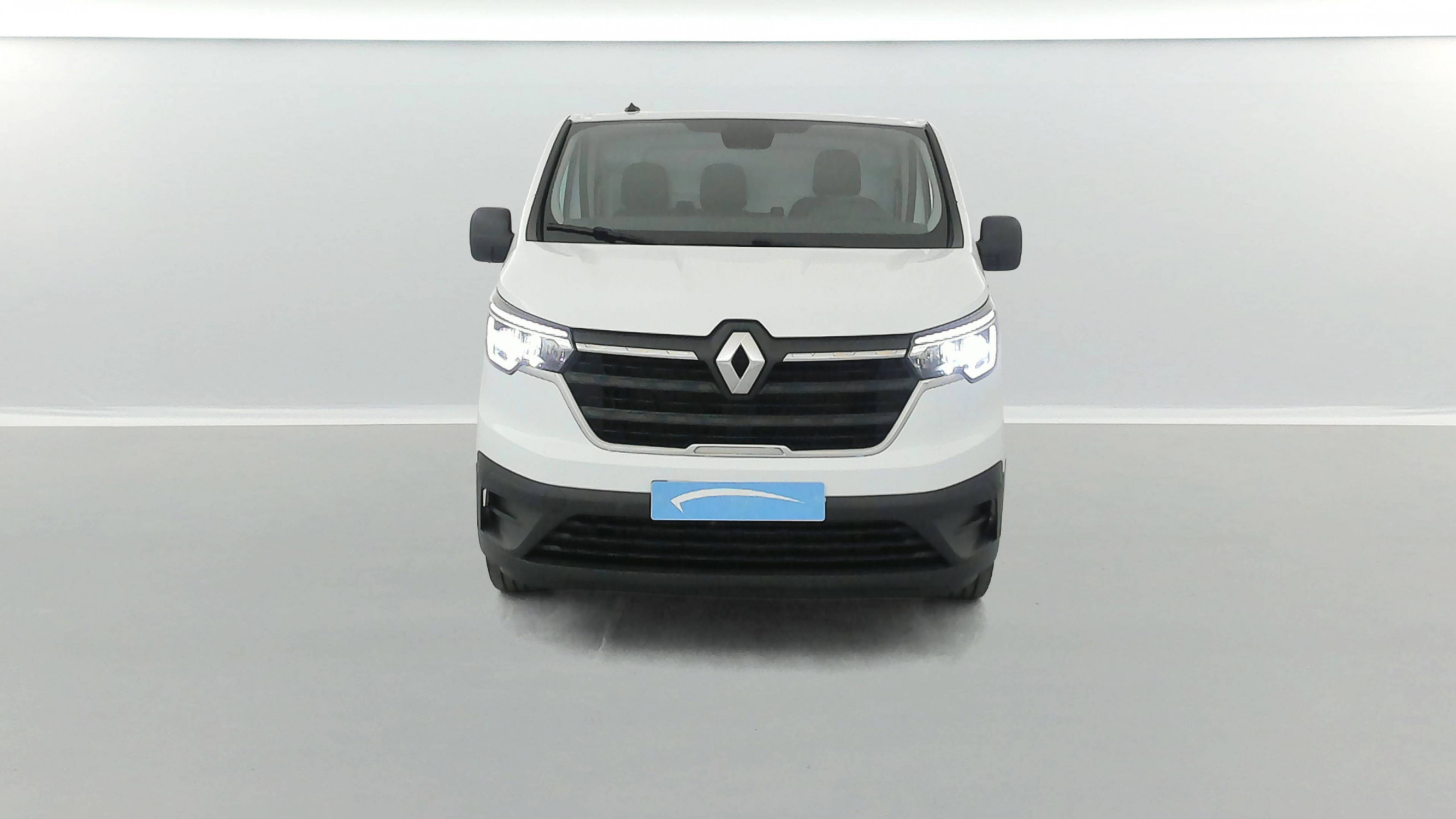 Vente en ligne Renault Trafic 3 Fourgon TRAFIC FGN L1H1 3000 KG BLUE DCI 130 au prix de 21 590 €