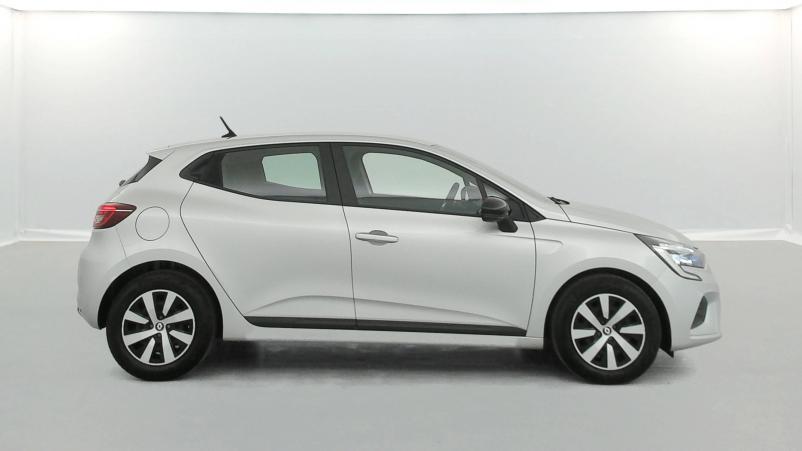 Vente en ligne Renault Clio 5 Clio TCe 90 au prix de 15 590 €