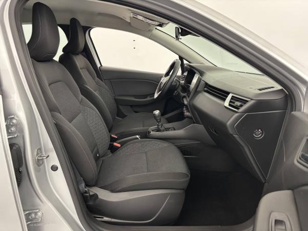 Vente en ligne Renault Clio 5 Clio TCe 90 au prix de 15 590 €