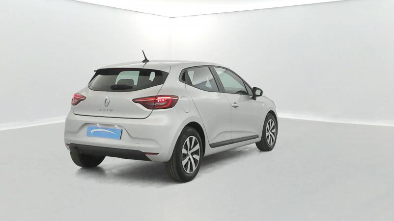 Vente en ligne Renault Clio 5 Clio TCe 90 au prix de 15 590 €