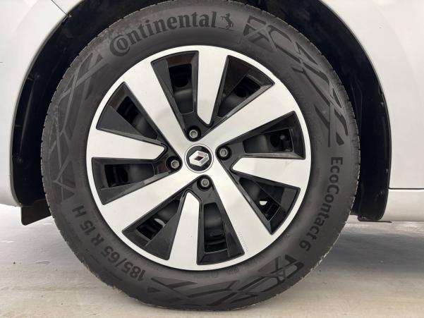 Vente en ligne Renault Clio 5 Clio TCe 90 au prix de 15 590 €
