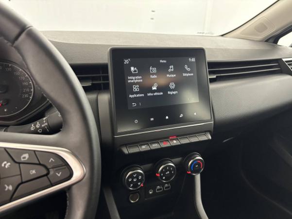 Vente en ligne Renault Clio 5 Clio TCe 90 au prix de 15 590 €