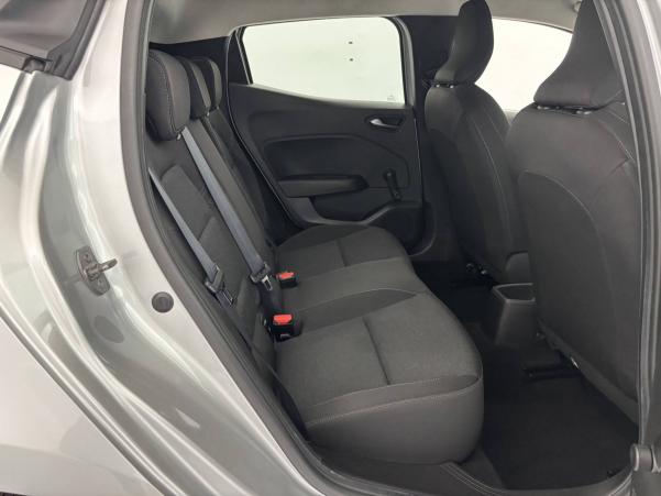 Vente en ligne Renault Clio 5 Clio TCe 90 au prix de 15 590 €