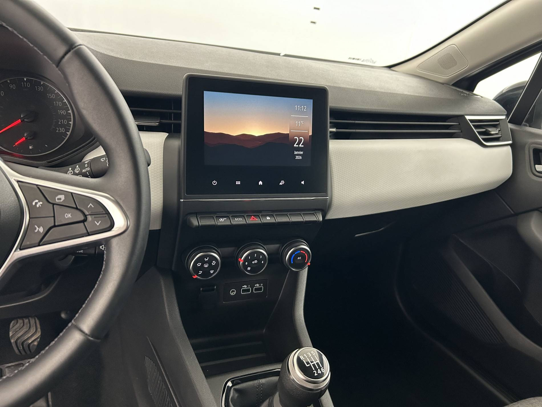 Vente en ligne Renault Clio 5 Clio TCe 90 au prix de 14 990 €