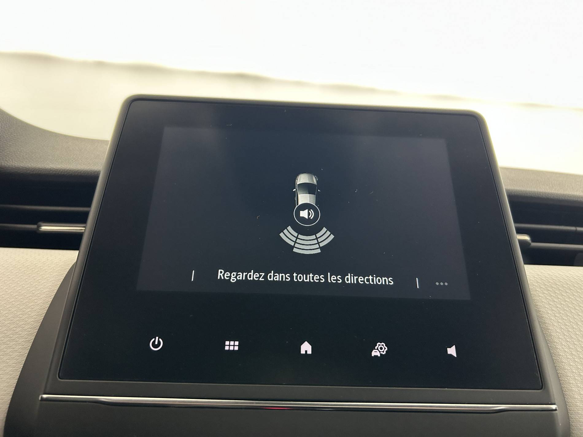 Vente en ligne Renault Clio 5 Clio TCe 90 au prix de 14 990 €