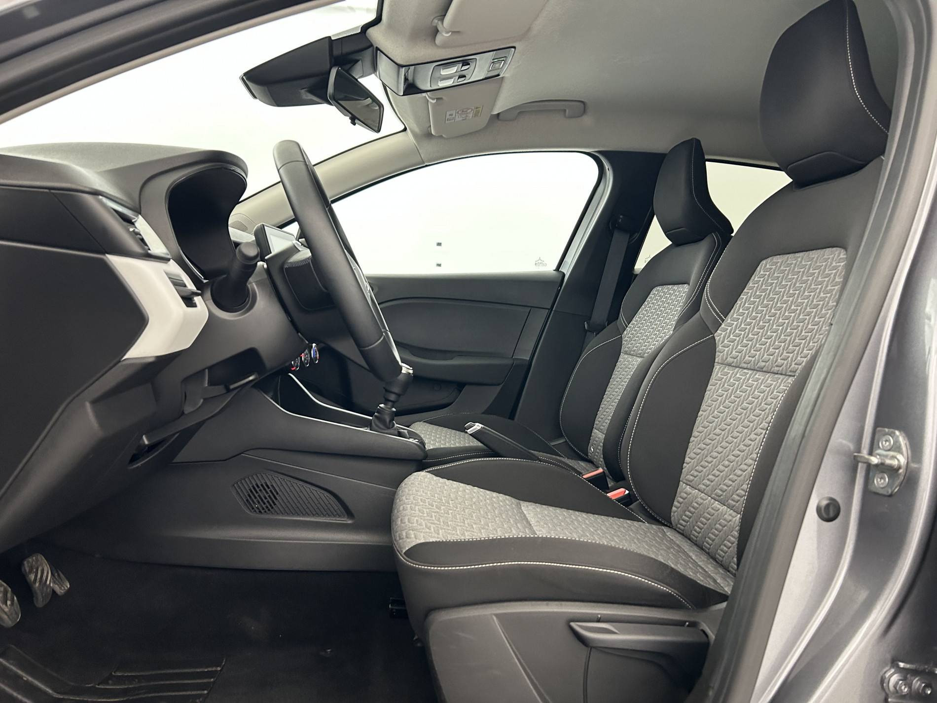 Vente en ligne Renault Clio 5 Clio TCe 90 au prix de 14 990 €