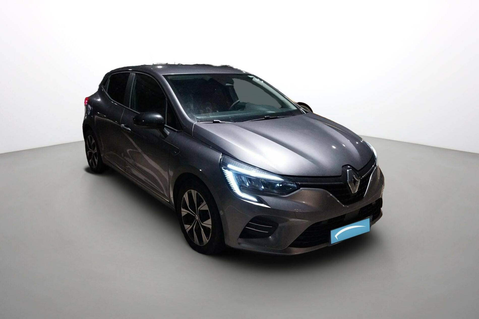 Vente en ligne Renault Clio 5 Clio TCe 90 au prix de 15 790 €