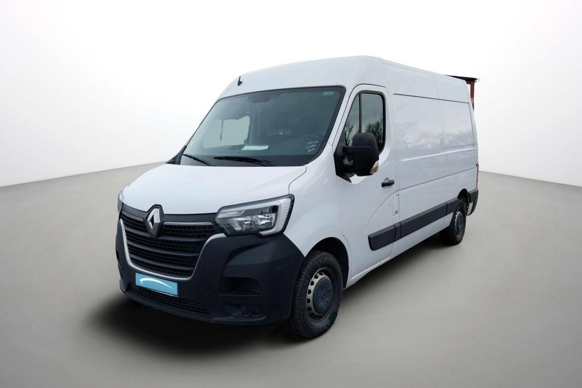 Renault Master Fourgon MASTER FGN TRAC F3500 L2H2 BLUE DCI 135 occasion de 2023 en vente à Brest