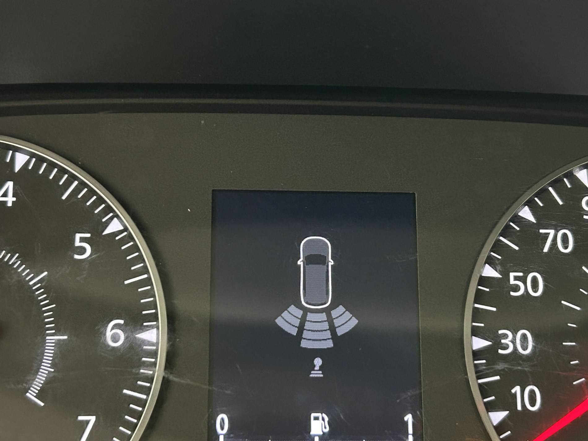 Vente en ligne Renault Master Fourgon MASTER FGN TRAC F3500 L2H2 BLUE DCI 135 au prix de 23 990 €