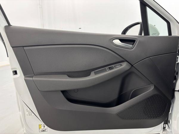 Vente en ligne Renault Clio 5 Clio SCe 65 - 21N au prix de 13 390 €