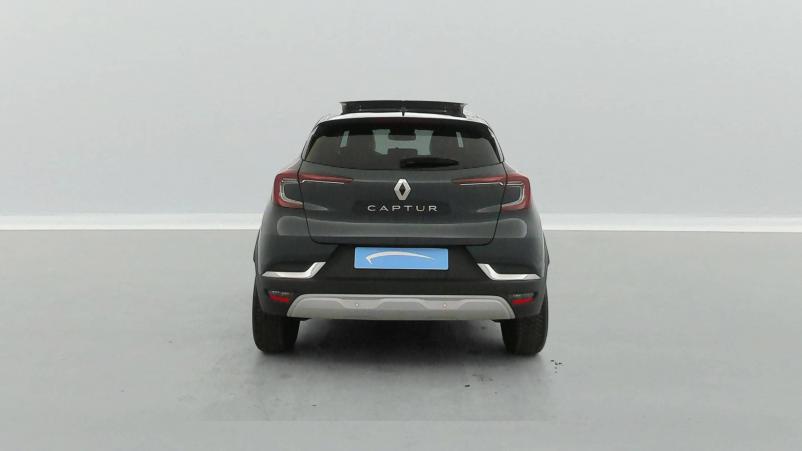 Vente en ligne Renault Captur  mild hybrid 140 au prix de 22 590 €