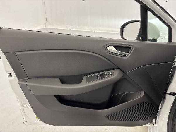 Vente en ligne Renault Clio 5 Clio SCe 65 - 21N au prix de 13 790 €