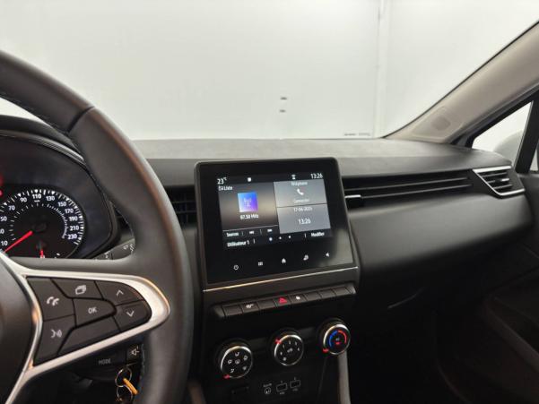 Vente en ligne Renault Clio 5 Clio SCe 65 - 21N au prix de 13 790 €