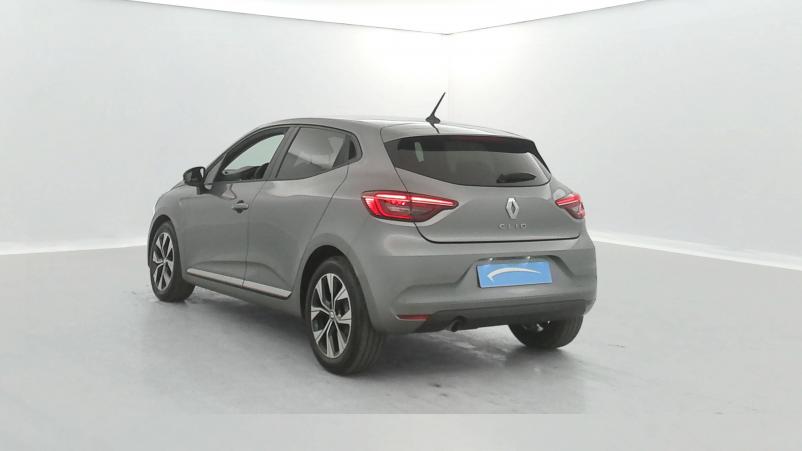 Vente en ligne Renault Clio 5 Clio TCe 90 au prix de 16 590 €