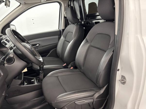 Vente en ligne Renault Express Van  BLUE DCI 95 au prix de 15 790 €
