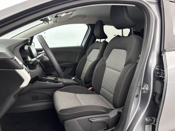 Vente en ligne Renault Clio 5 Clio TCe 90 au prix de 16 590 €