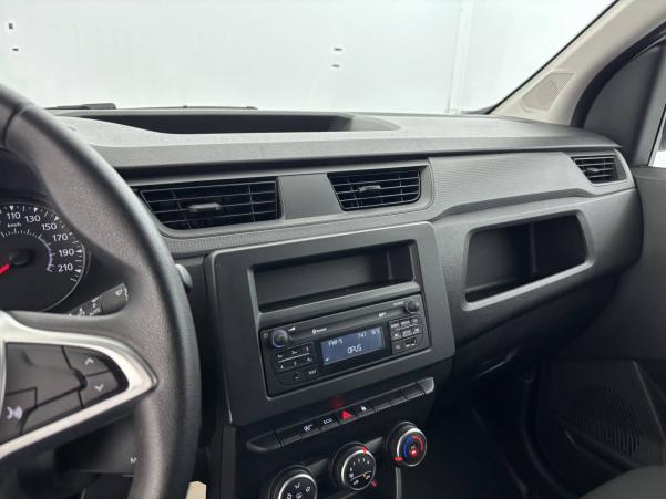 Vente en ligne Renault Express Van  BLUE DCI 95 au prix de 15 790 €