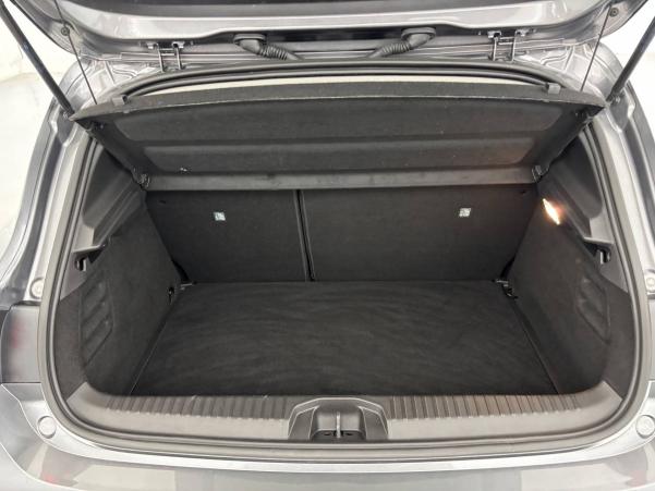 Vente en ligne Renault Clio 5 Clio TCe 90 au prix de 16 590 €