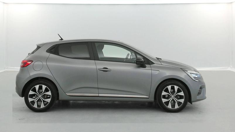 Vente en ligne Renault Clio 5 Clio TCe 90 au prix de 16 590 €