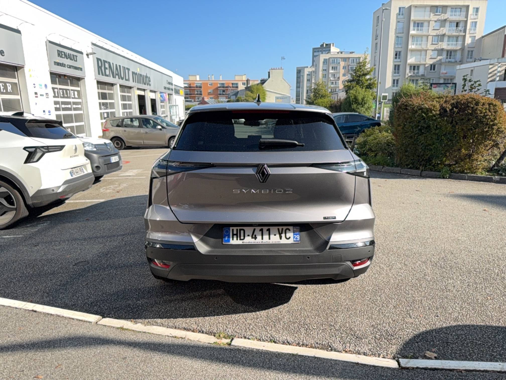 Vente en ligne Renault Symbioz  E-Tech full hybrid 145 au prix de 32 990 €