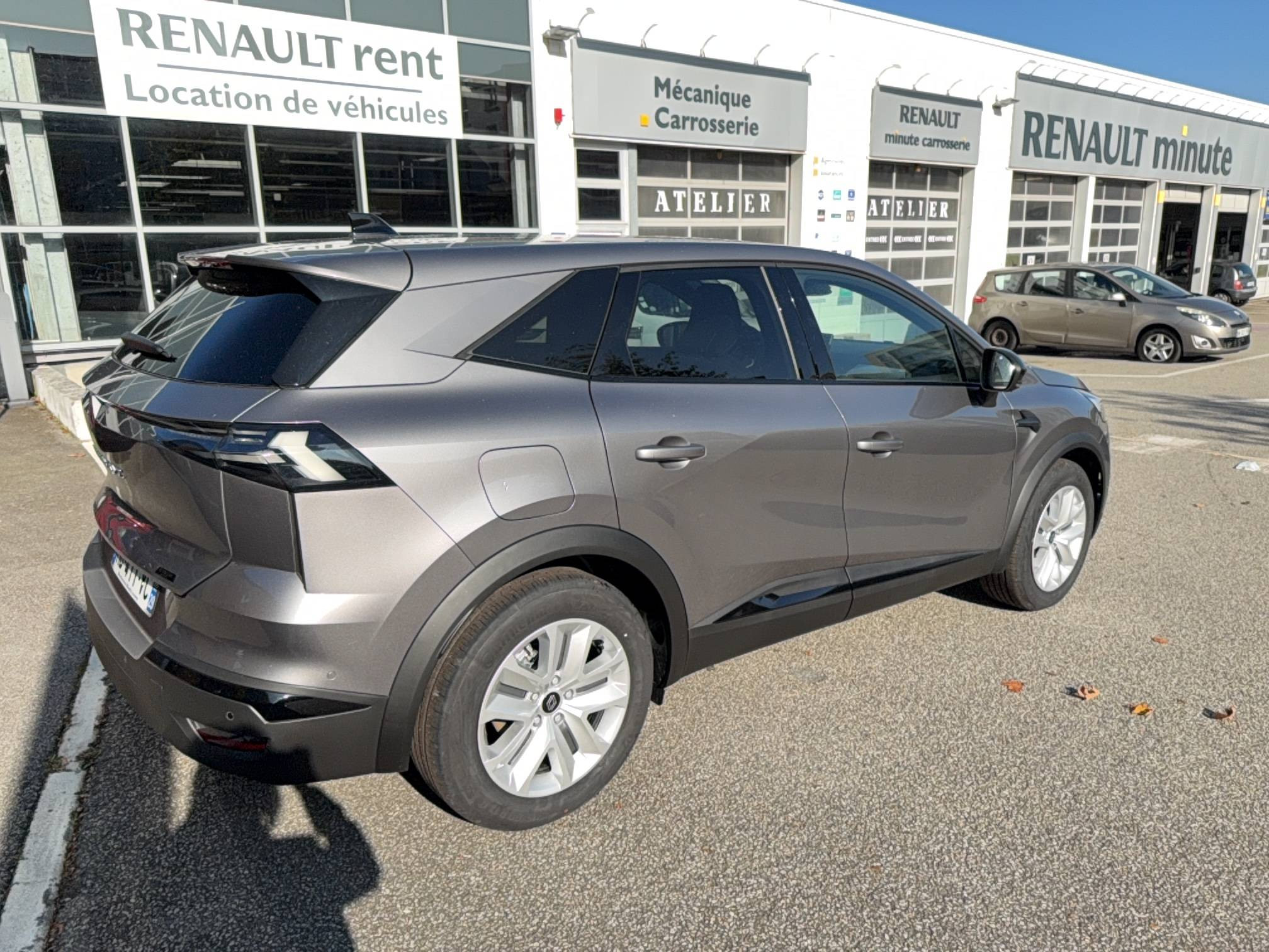 Vente en ligne Renault Symbioz  E-Tech full hybrid 145 au prix de 32 990 €