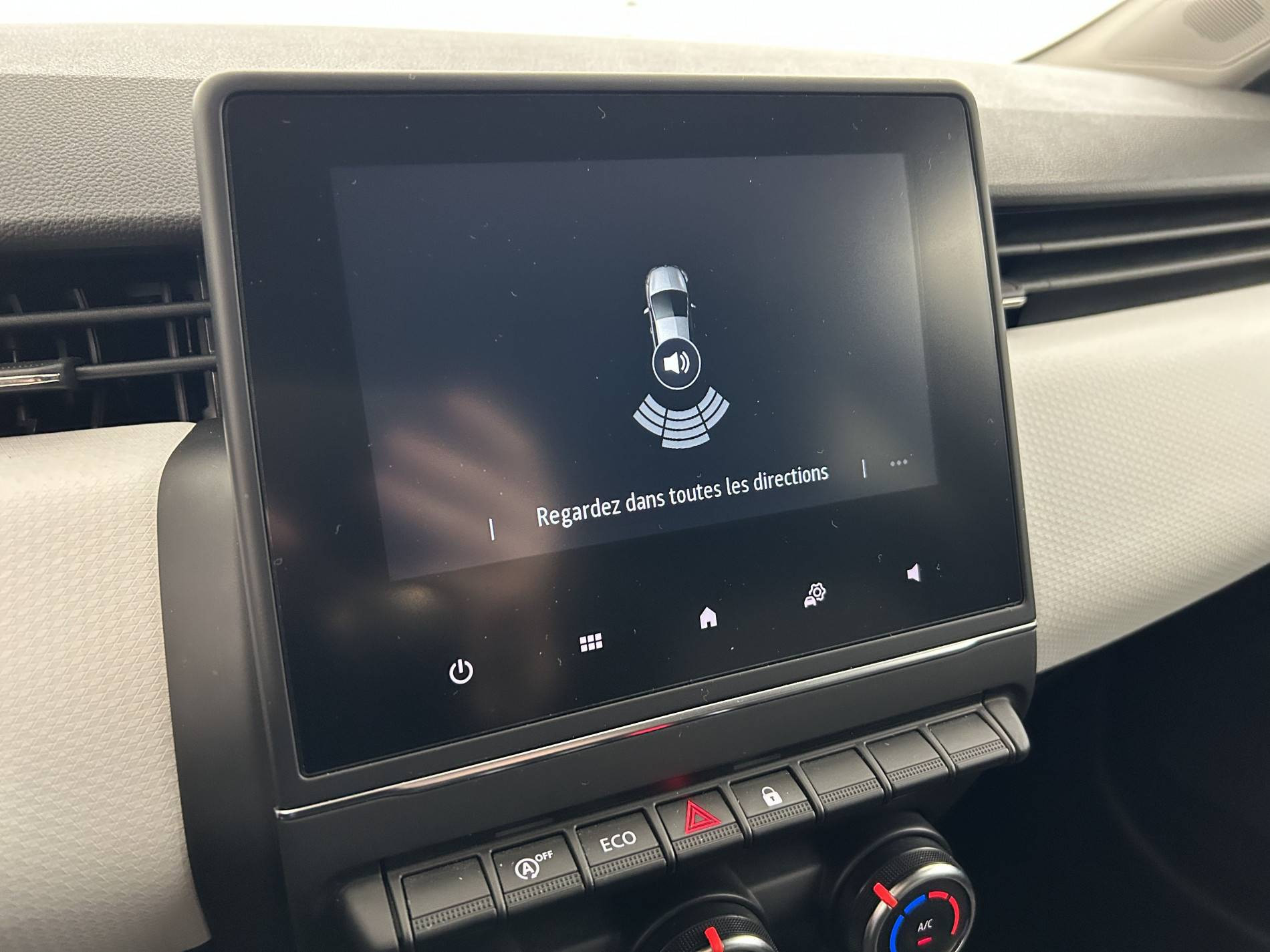 Vente en ligne Renault Clio 5 Clio TCe 90 au prix de 14 690 €