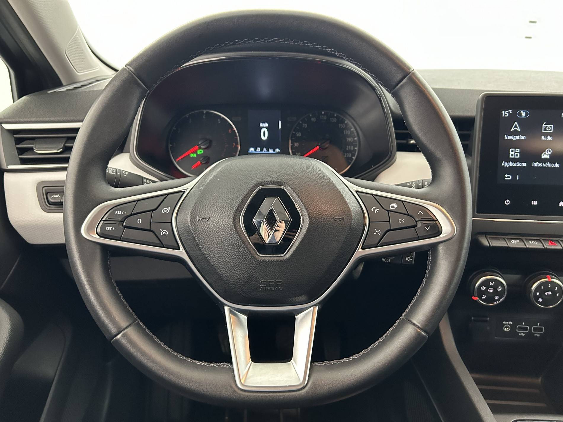 Vente en ligne Renault Clio 5 Clio TCe 90 au prix de 14 690 €