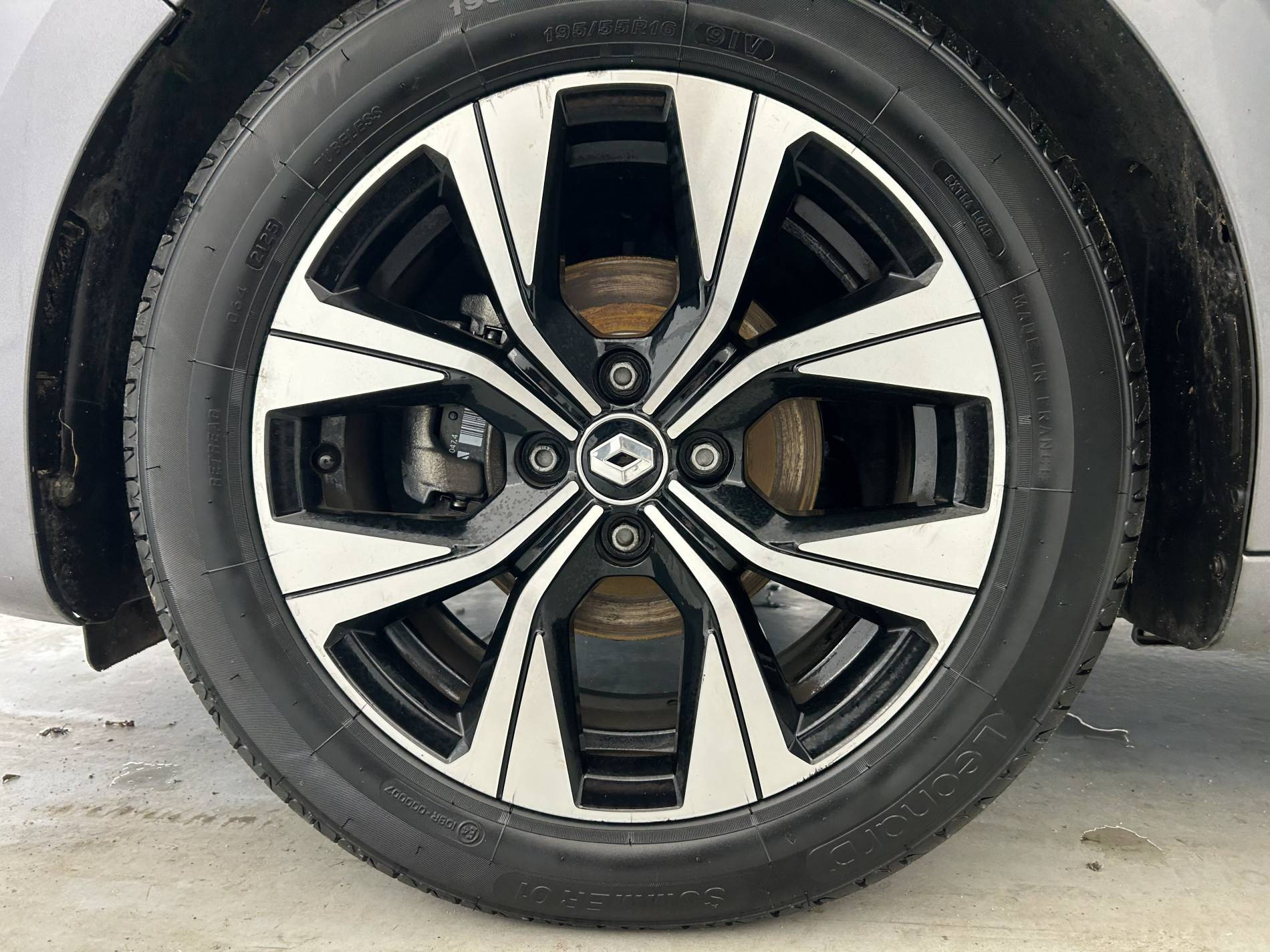 Vente en ligne Renault Clio 5 Clio TCe 90 au prix de 14 690 €