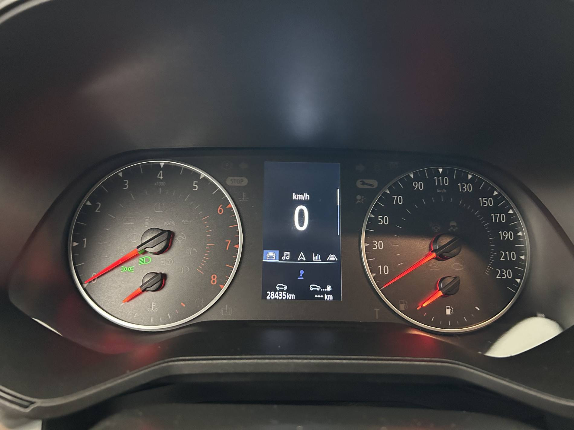 Vente en ligne Renault Clio 5 Clio TCe 90 au prix de 14 690 €