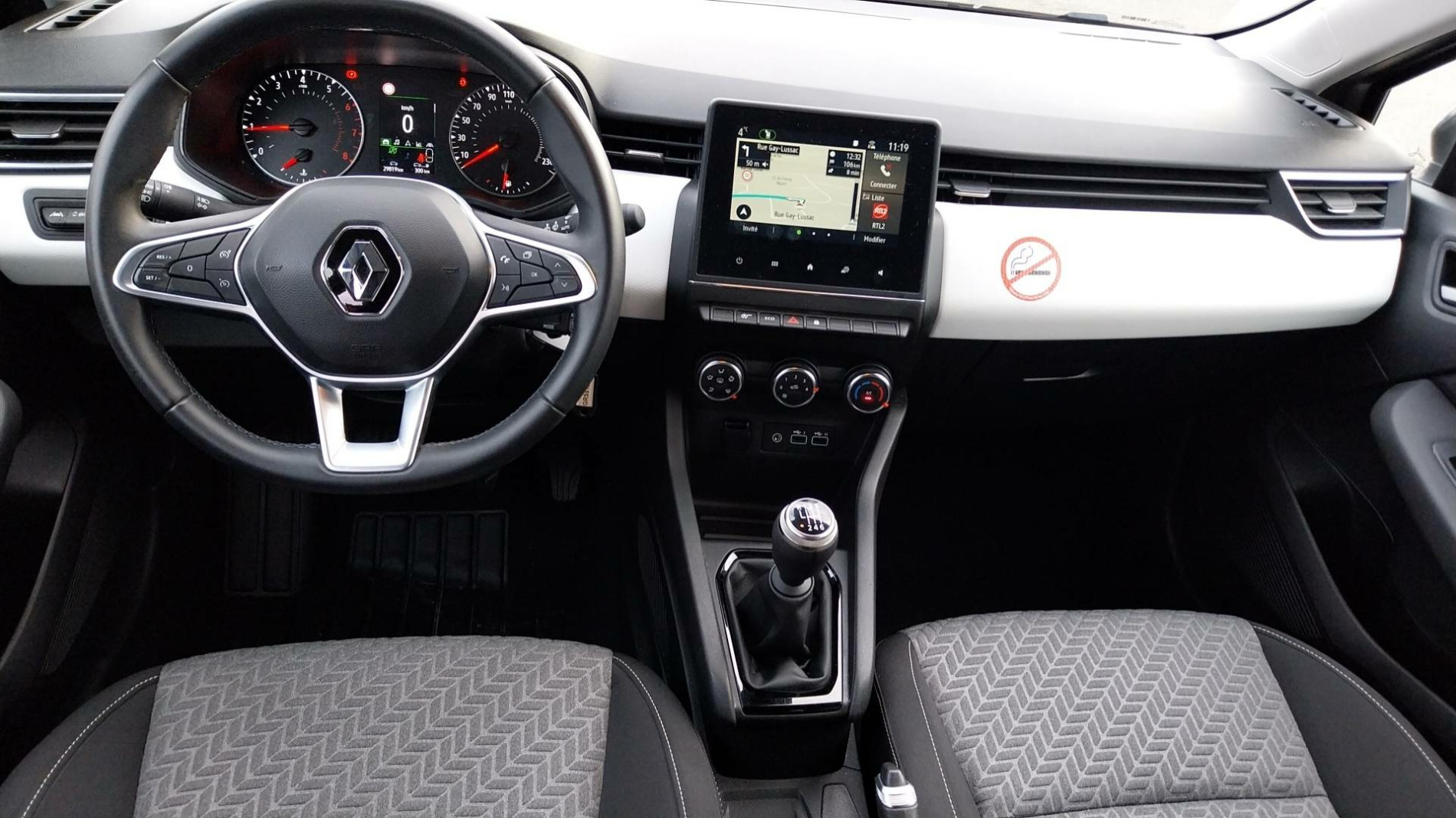 Vente en ligne Renault Clio 5 Clio TCe 90 au prix de 15 290 €